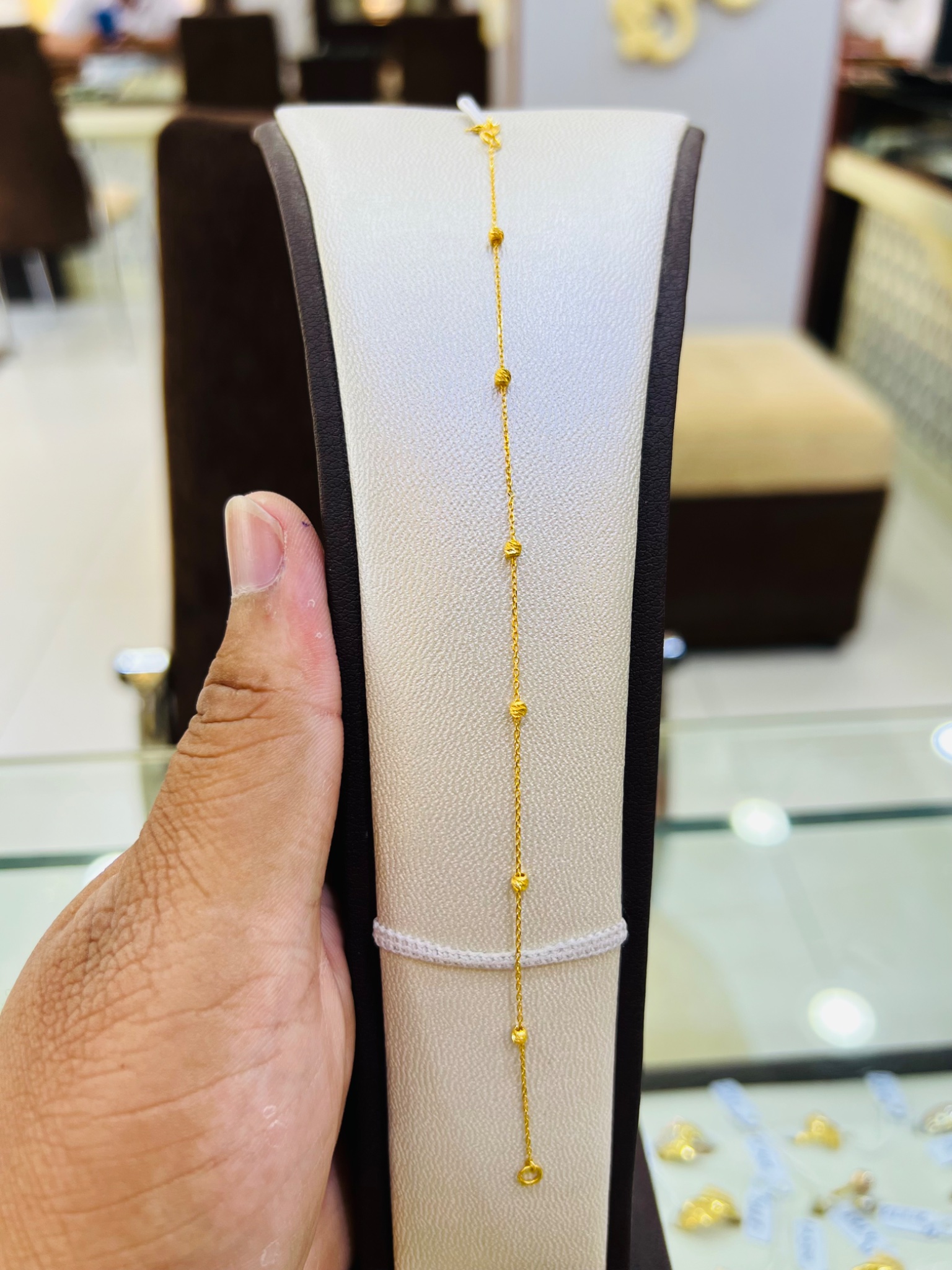 21KT Delicate Bead Gold Bracelet - Image 3