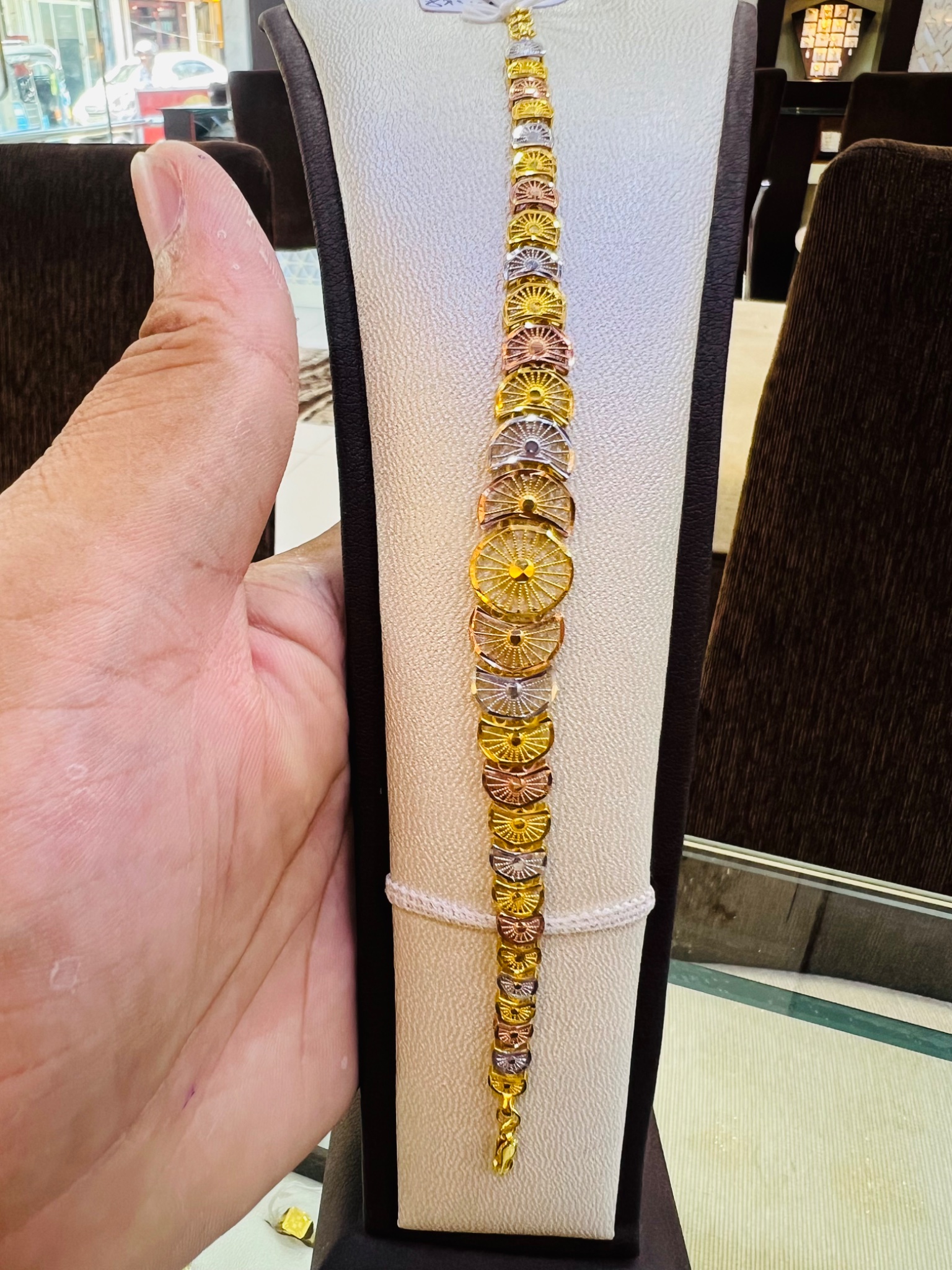 21KT Tri-Color Sunburst Gold Bracelet - Image 4