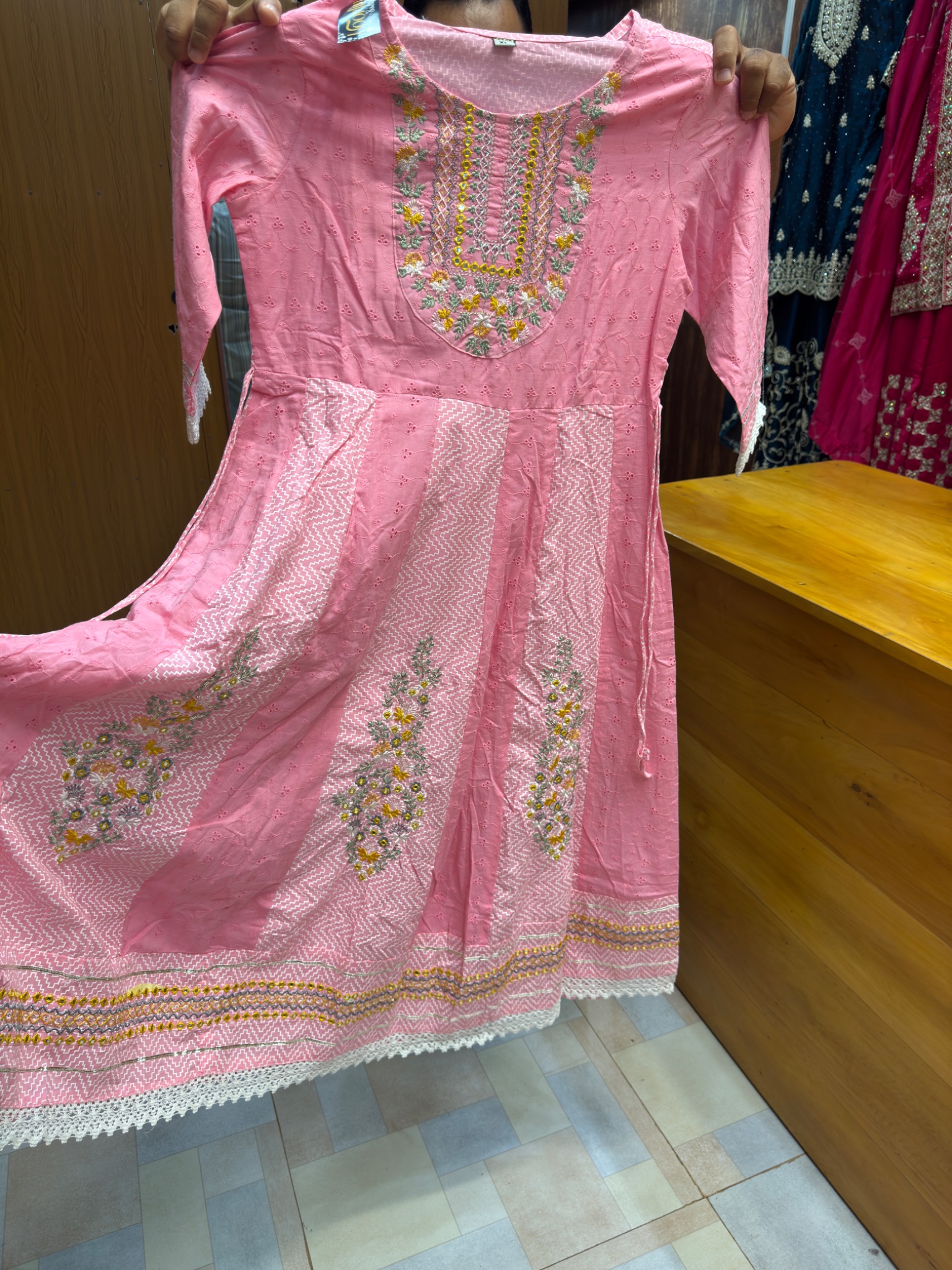 Anarkali Kurti set - Image 3