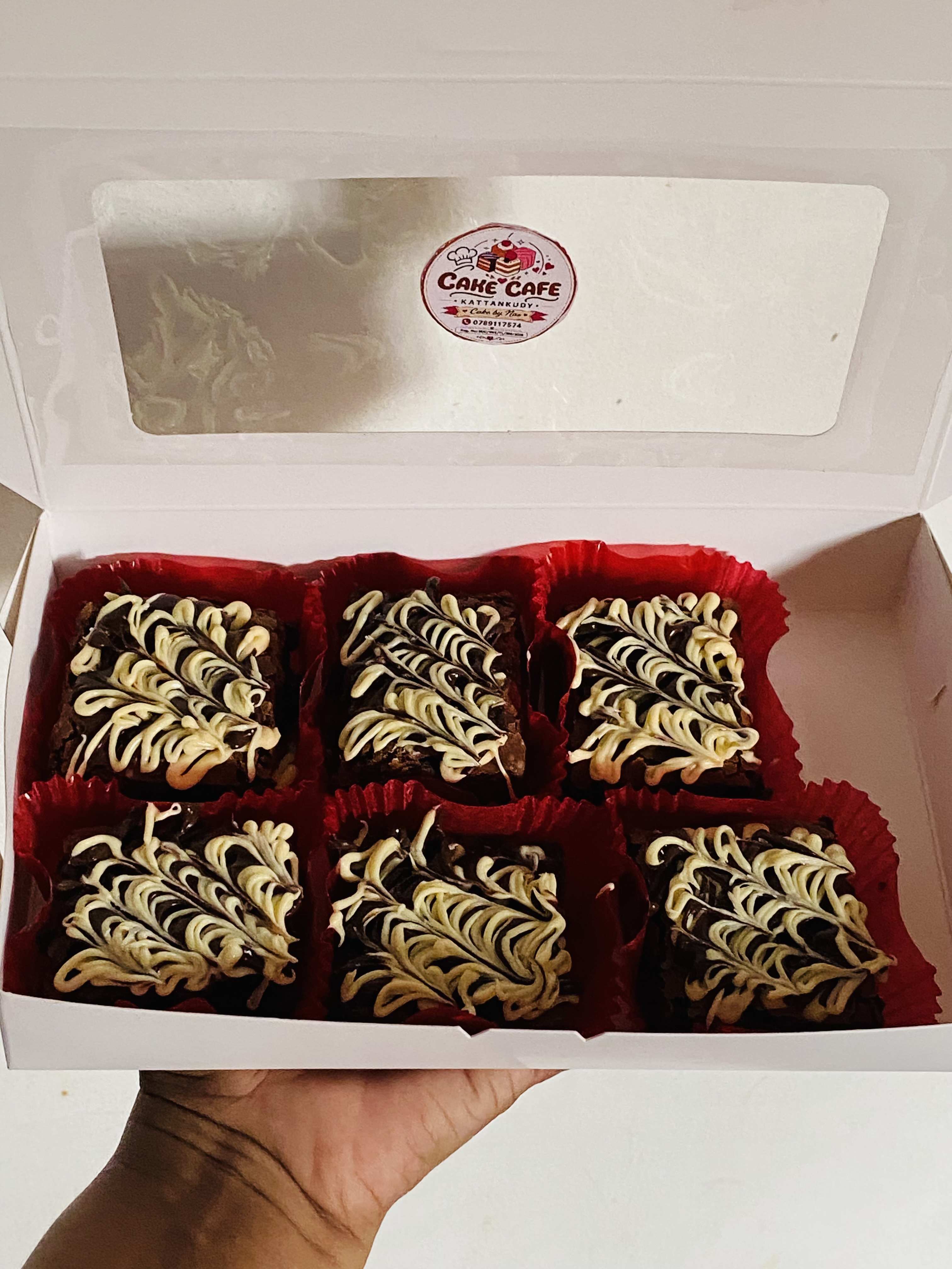 6 pcs Brownie box - Image 3