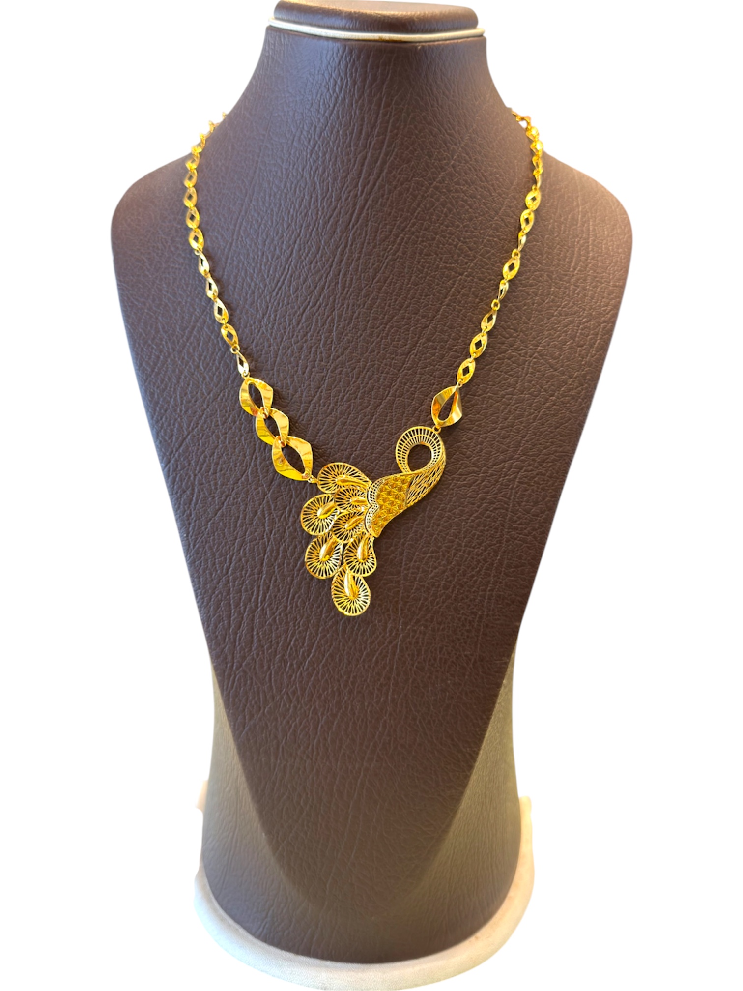 Elegant 21K Gold Peacock Filigree Necklace