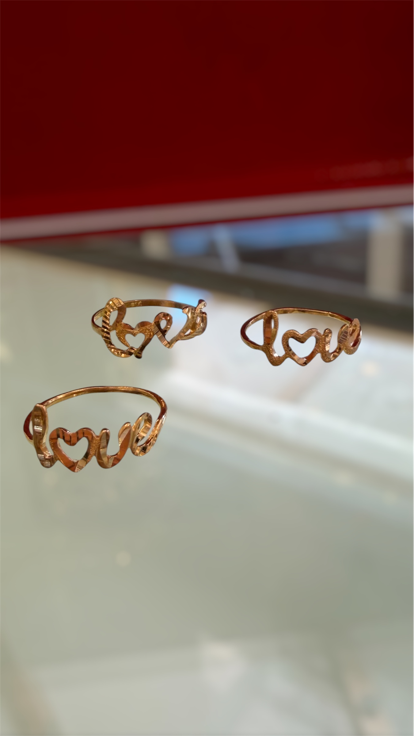 Elegant Script "Love" Gold Rings - Image 2