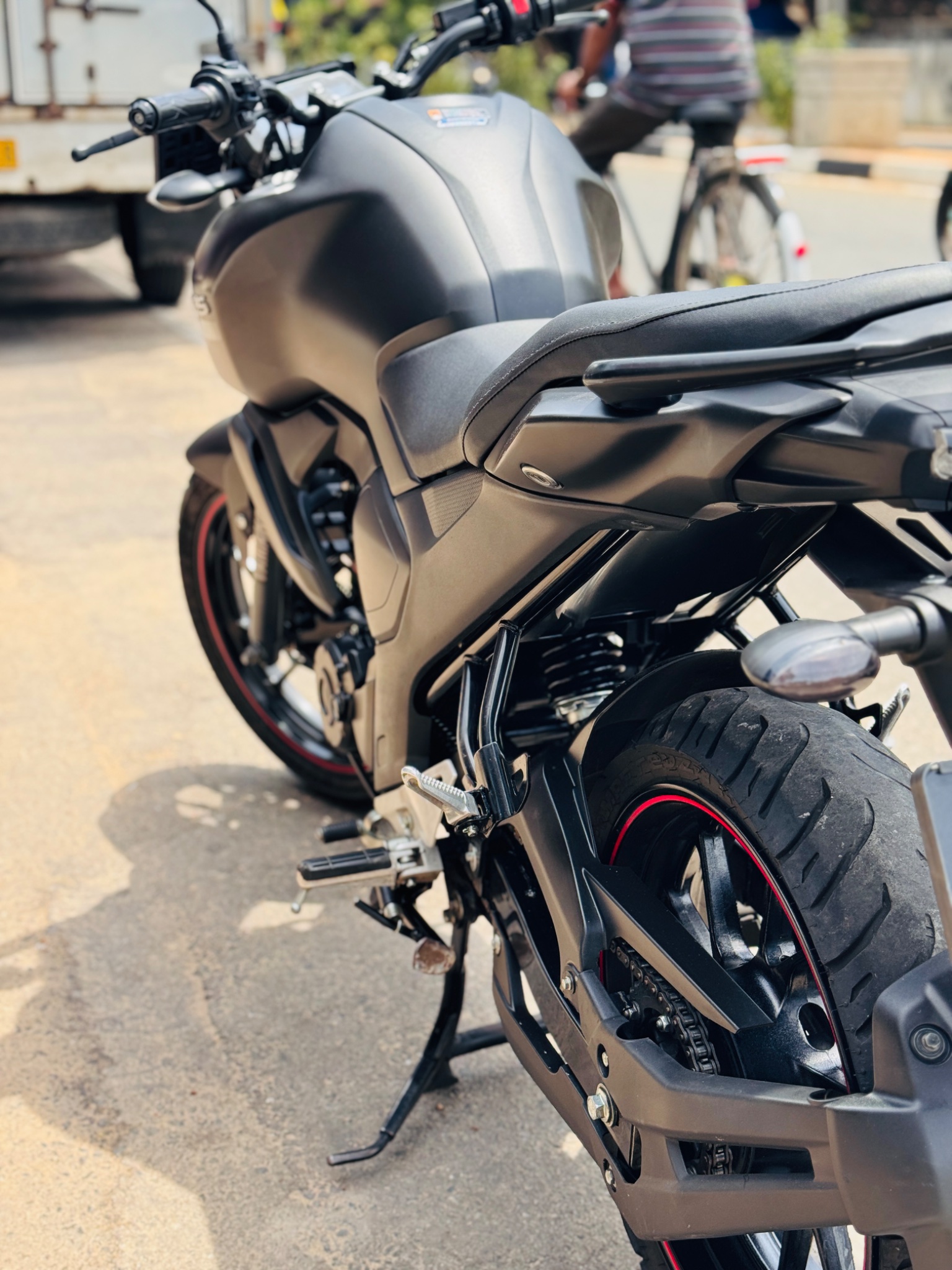 FZ V4 - Image 4