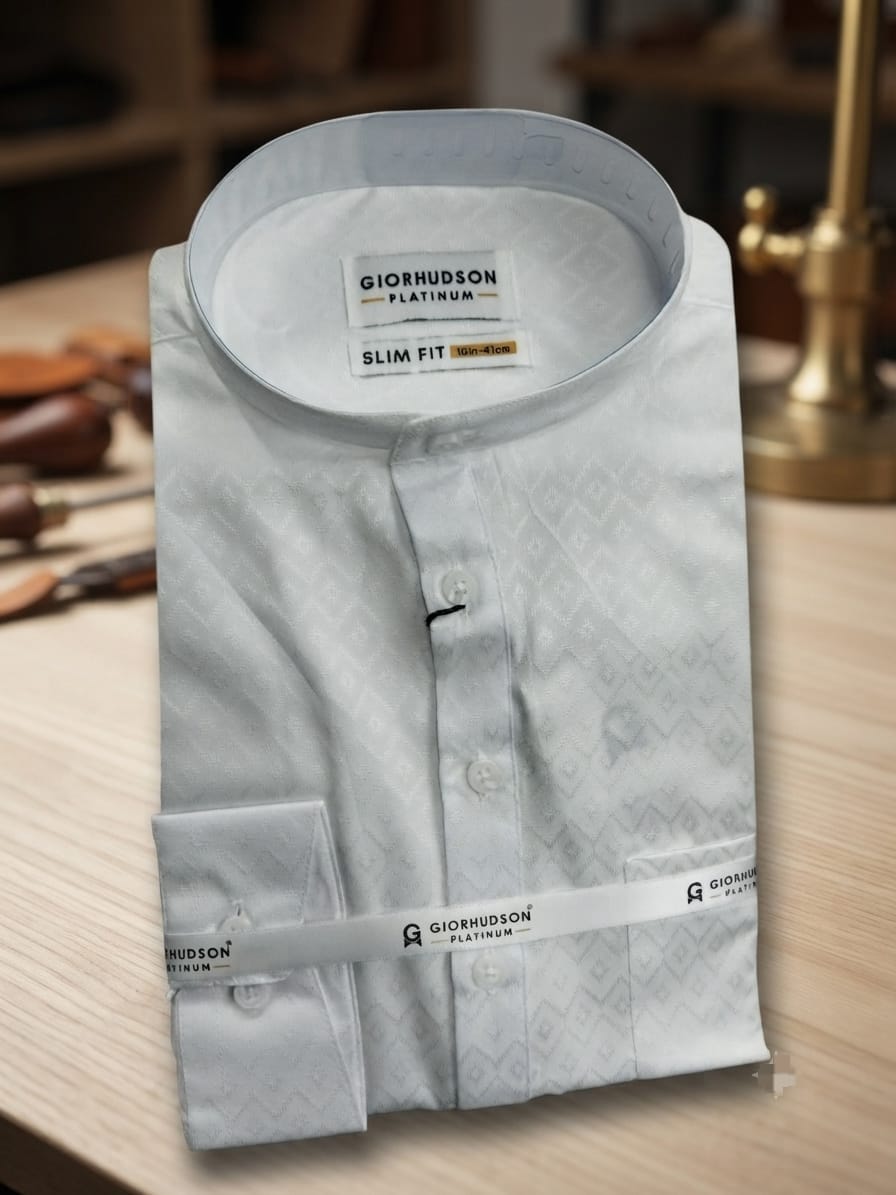Giorhudson Platinum White Kurtha - Image 3