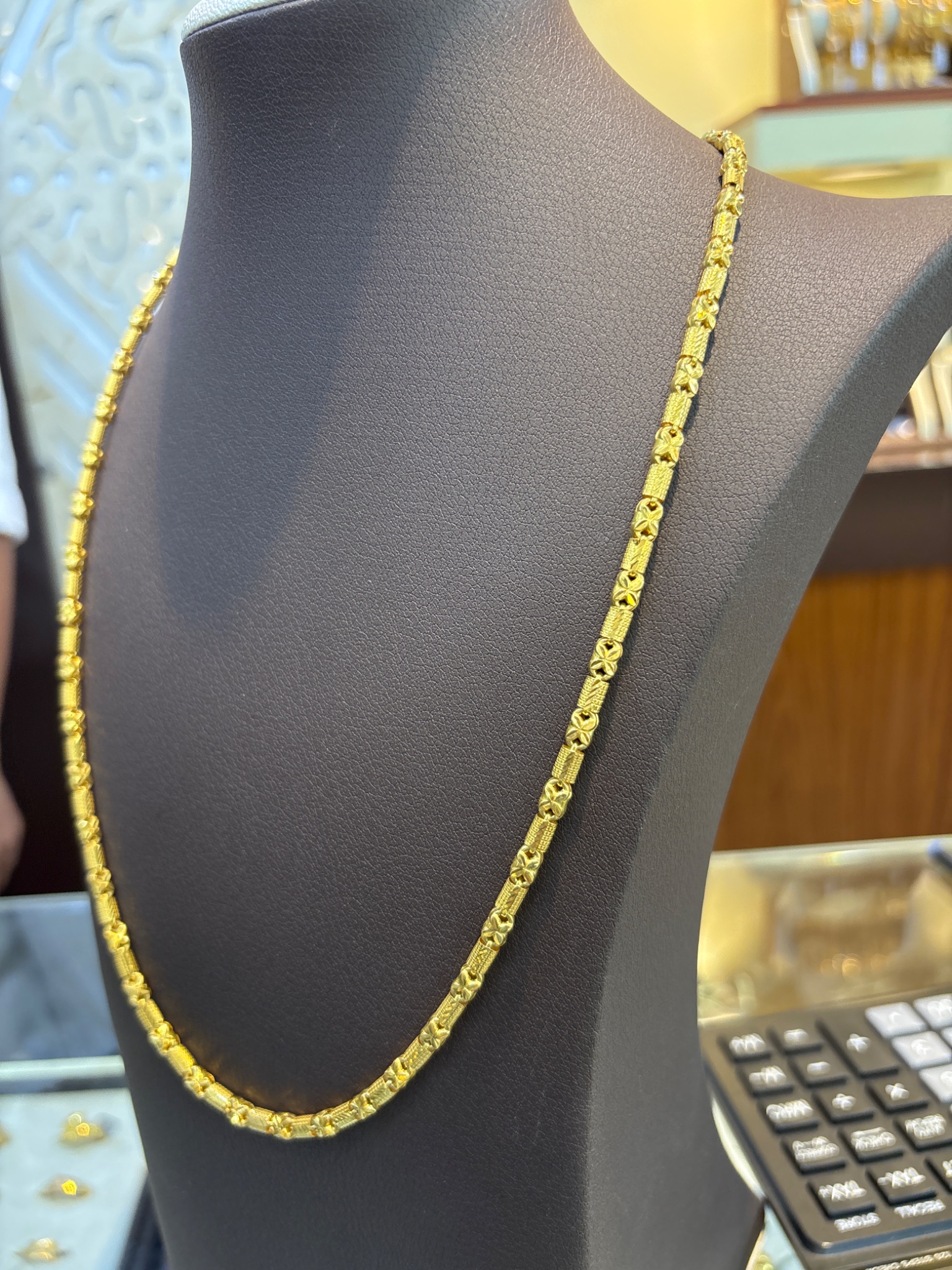 Gold Designer Bead Chain Necklace – Textured Floral Link Pattern - Image 4