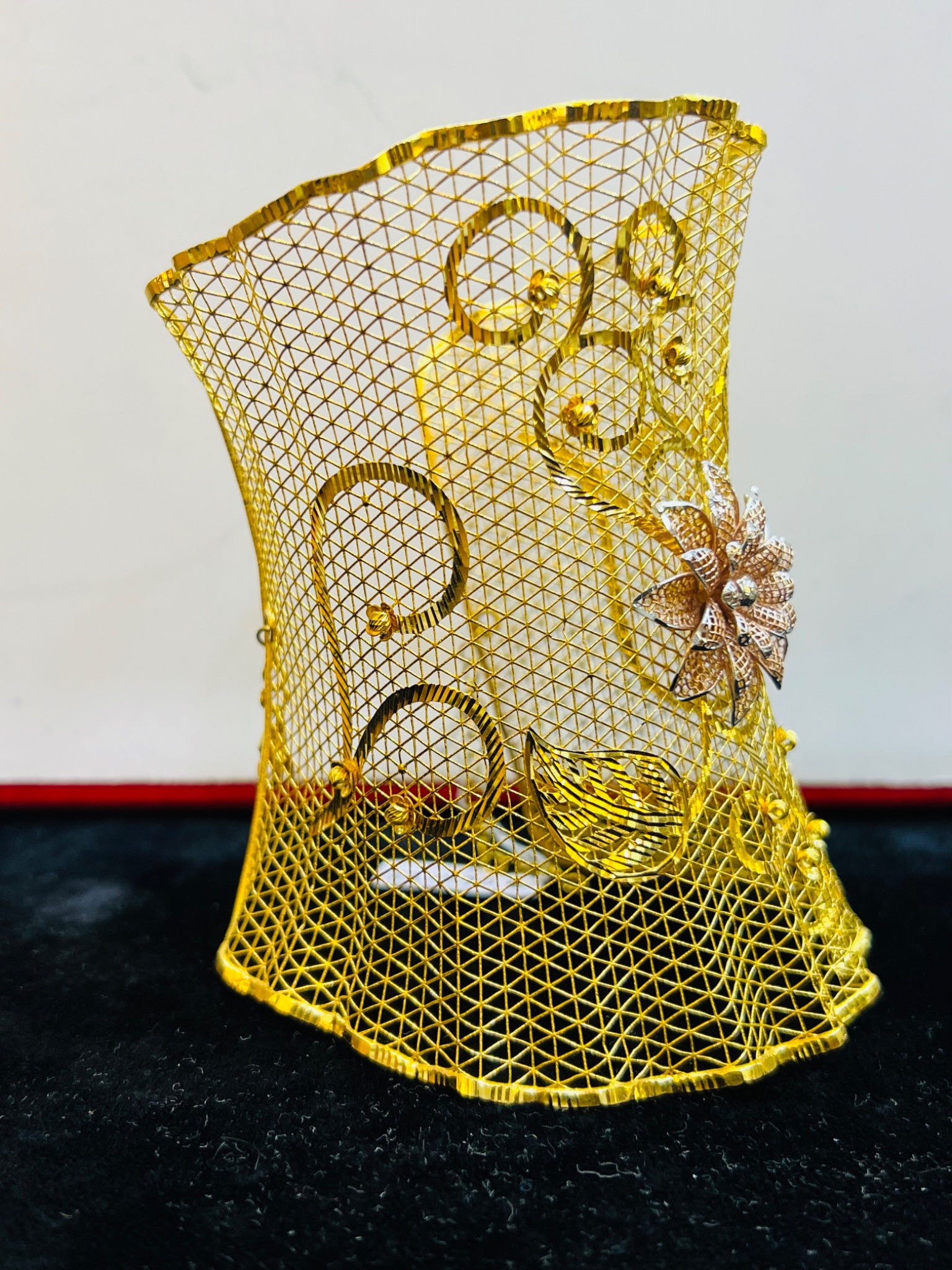 Luxury Gold-Tone Floral Mesh Cuff Bracelet (Sabona) - Image 3