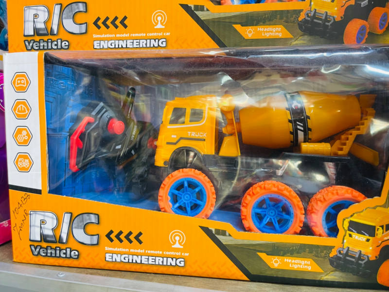 Racing car