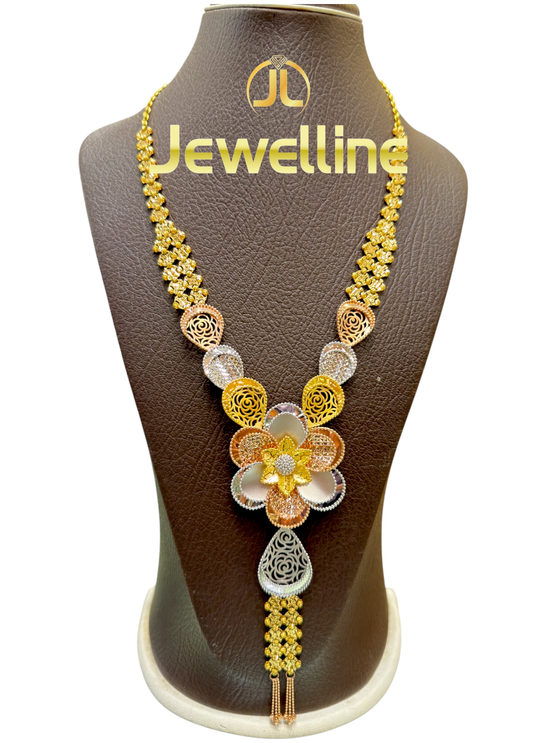 The Ultimate Tri-Tone Floral Masterpiece - Image 3